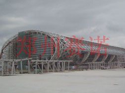 深圳地鐵地板大面積漏水