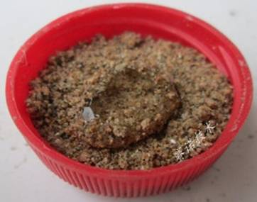 YY7特種路橋防水材料具有很強的表面張力，很強的疏水性能