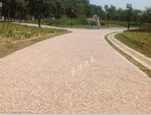 尾礦球結技術做成的透水人行道地坪