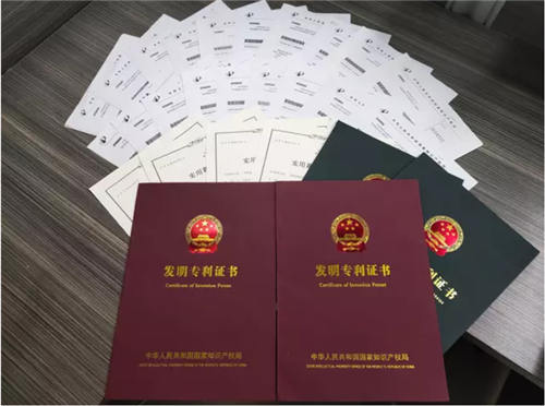 中國建科院黃靖黃總，河南建材院白召軍白總，張茂亮處長蒞臨鄭州賽諾建材參觀考察